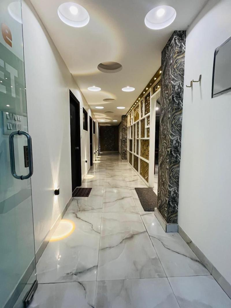 Zinith Hotel image