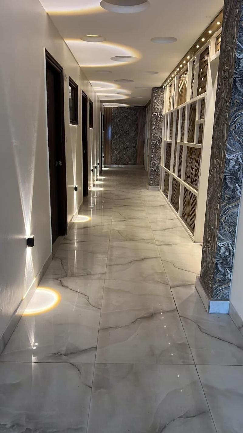 Zinith Hotel image
