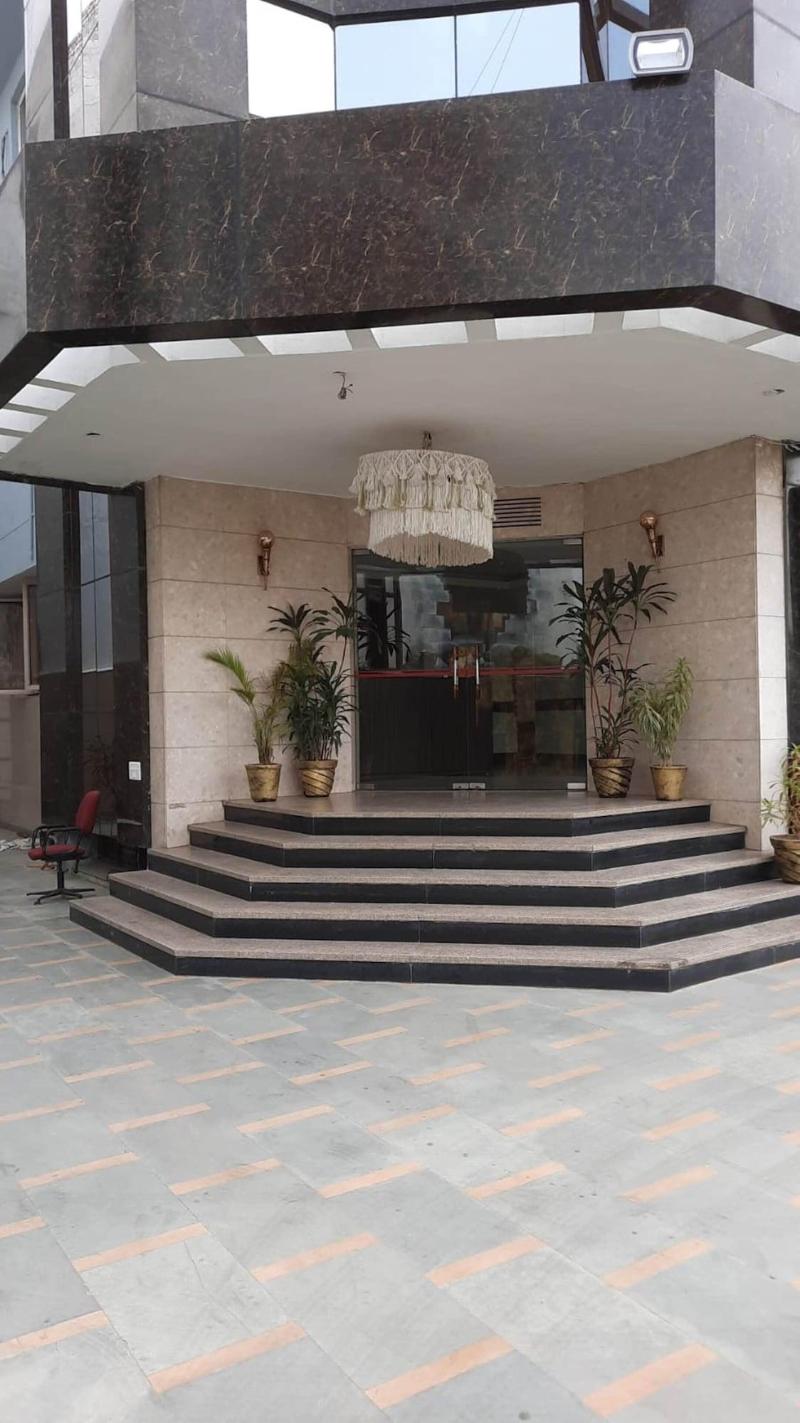 Zinith Hotel image
