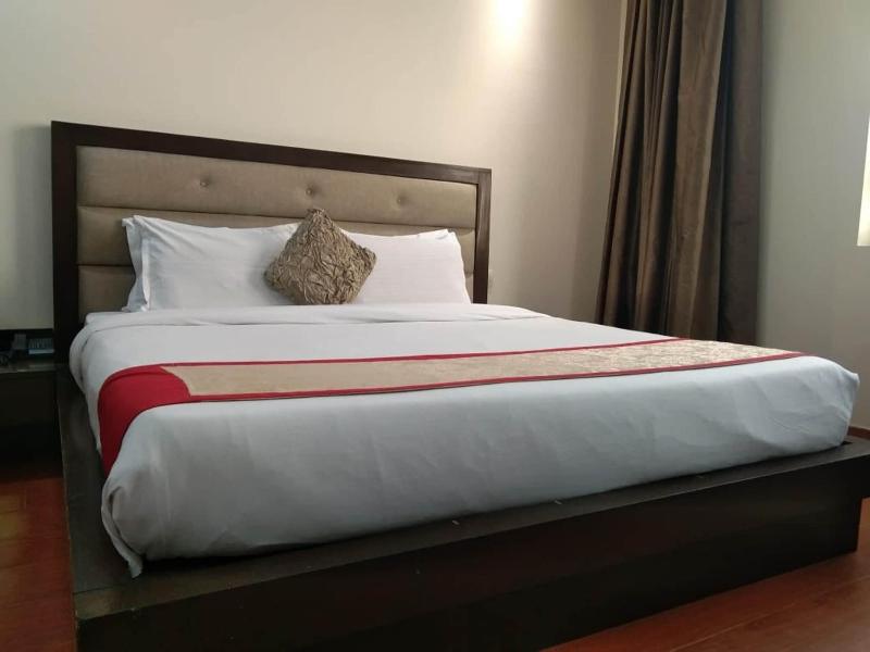 Zinith Hotel image