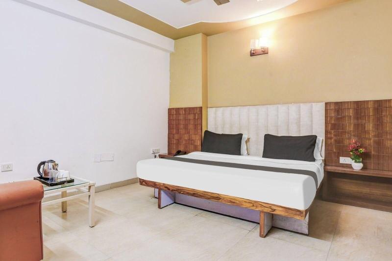 Zinith Hotel image