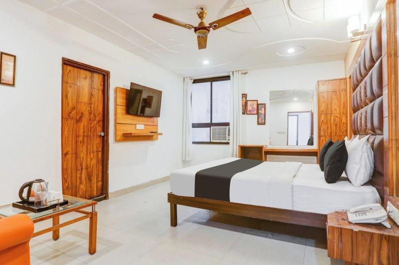 Zinith Hotel image