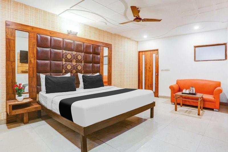 Zinith Hotel image