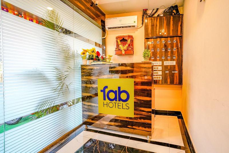 Fabexpress Kurla Inn image