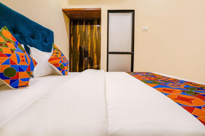 Fabexpress Kurla Inn image