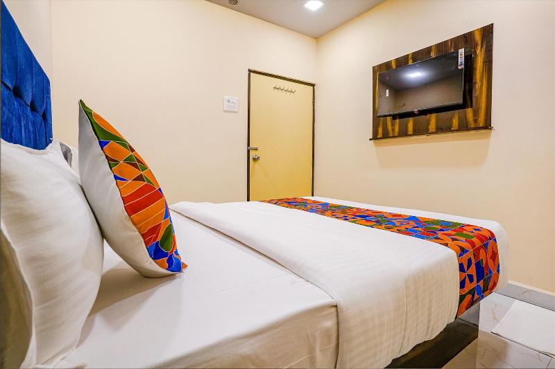 Fabexpress Kurla Inn image