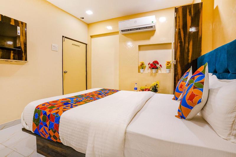Fabexpress Kurla Inn image