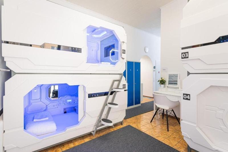 Space Home Apartment Central Station image