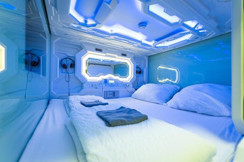Space Home Apartment Central Station image