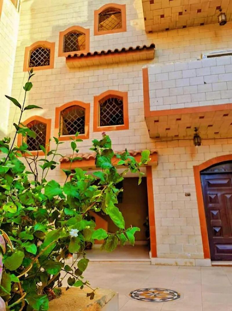 Energy Of Pyramid Hotel