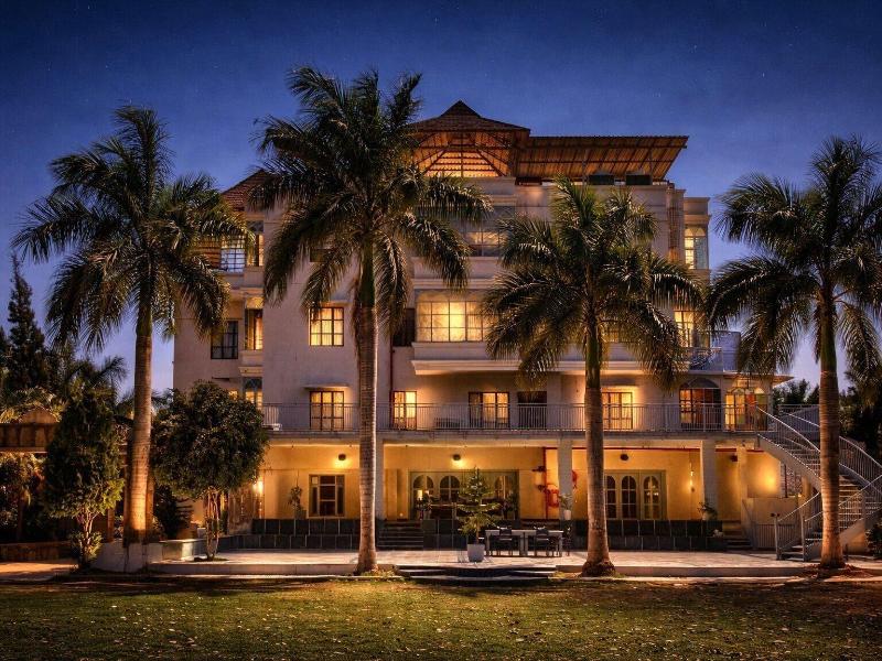 Devi Palace Resort And Spa image