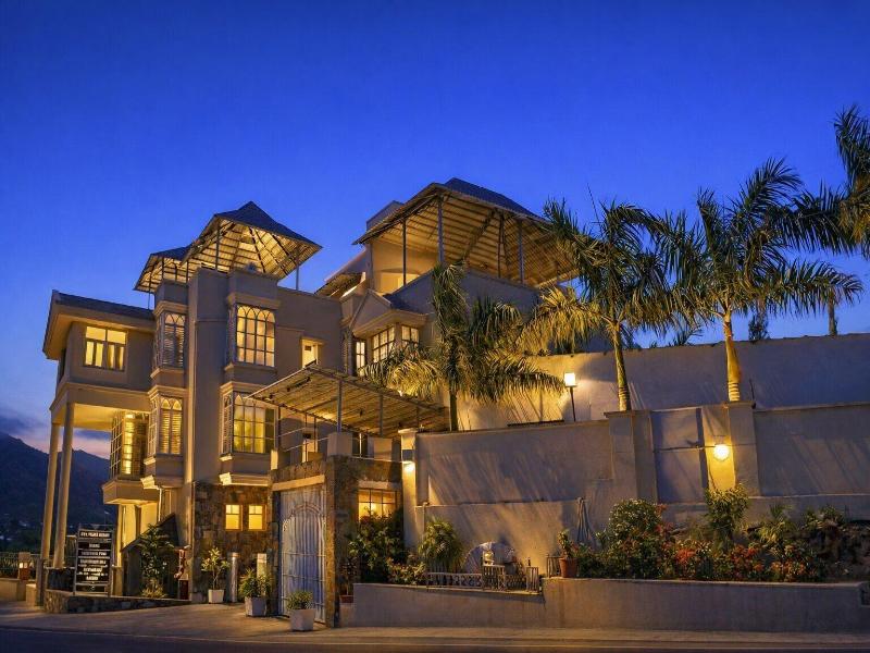 Devi Palace Resort And Spa image