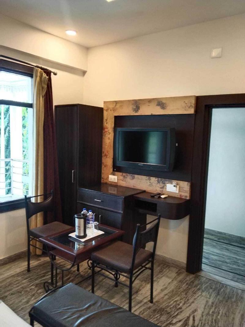 Devi Palace Resort And Spa image