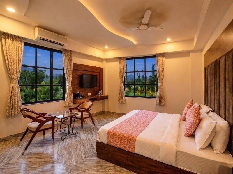 Devi Palace Resort And Spa image
