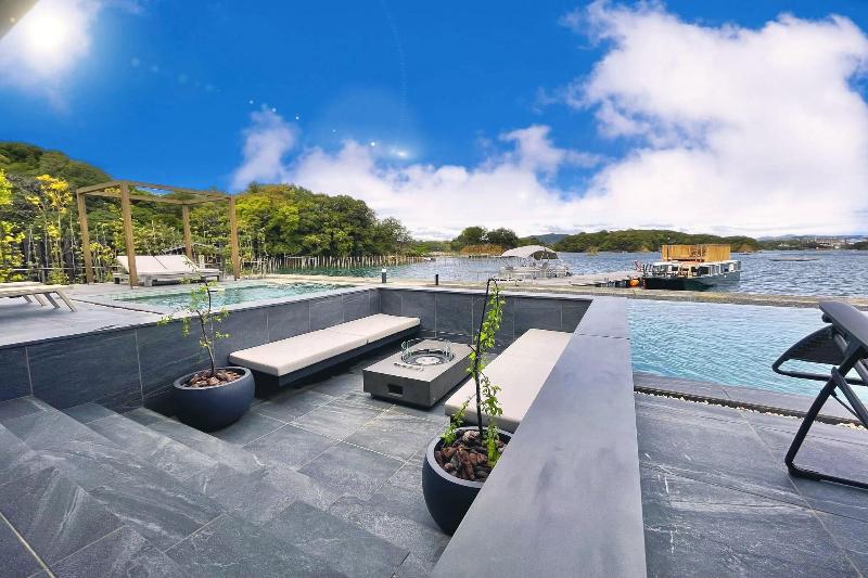 Moku Iseshima — general view