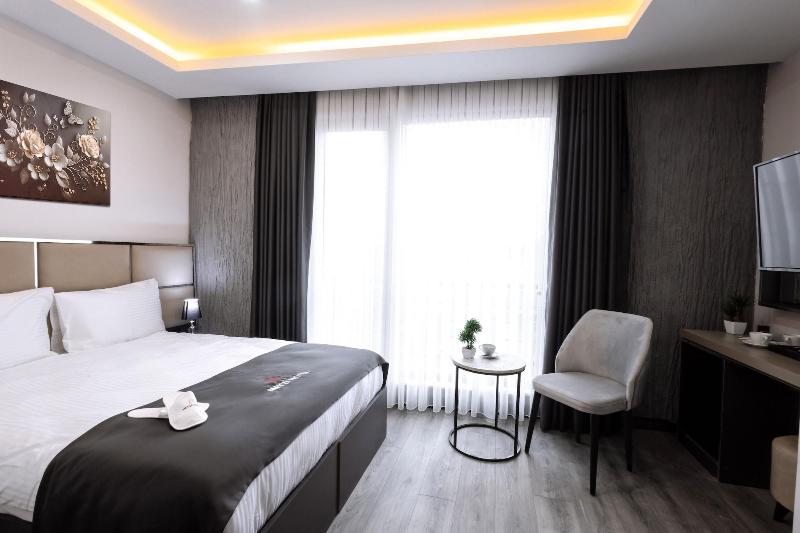 Meyzi Hotel image