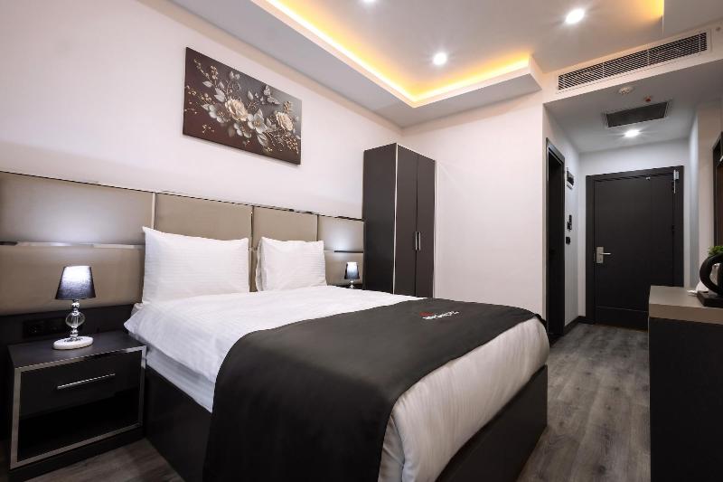 Meyzi Hotel image