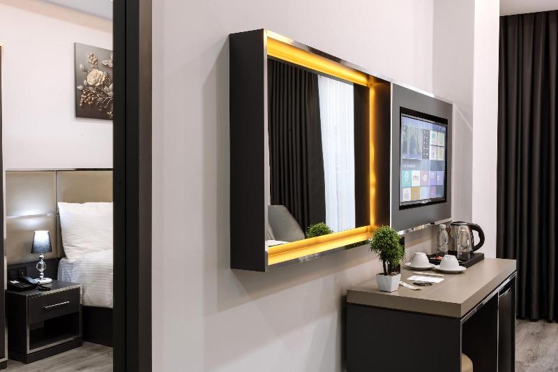 Meyzi Hotel image