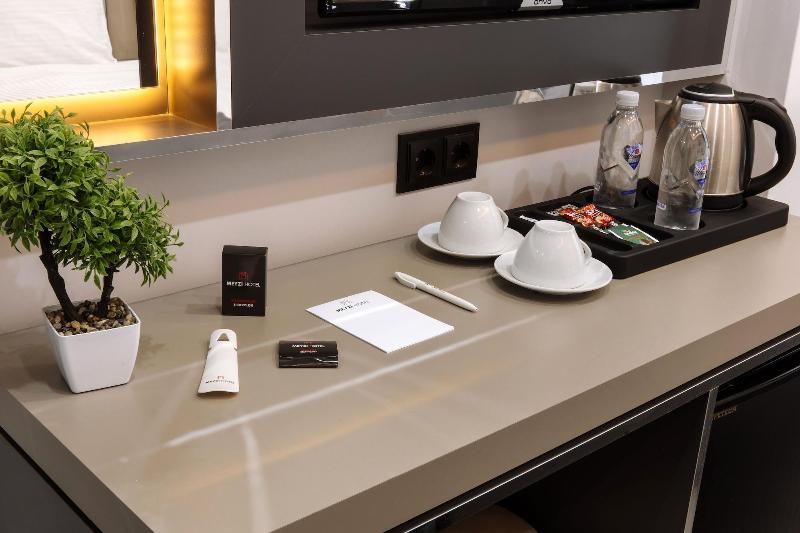 Meyzi Hotel image