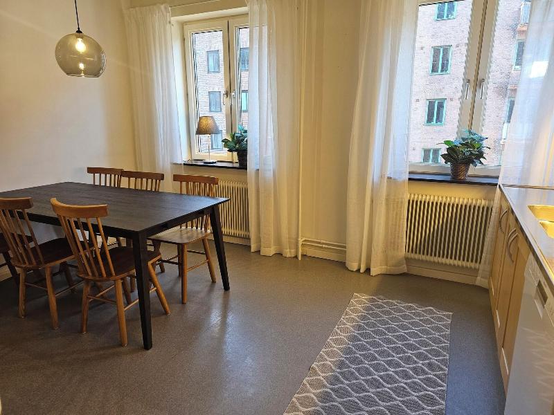 Live And Stay Lagerbring image