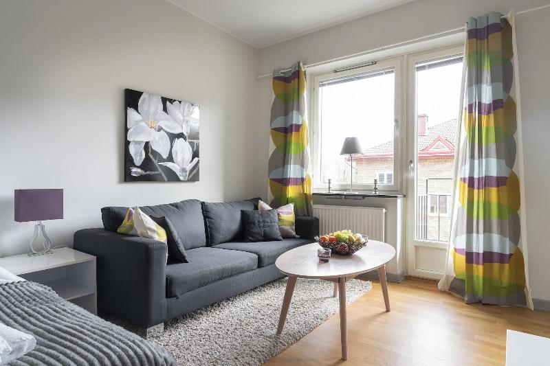 Live And Stay Lagerbring image