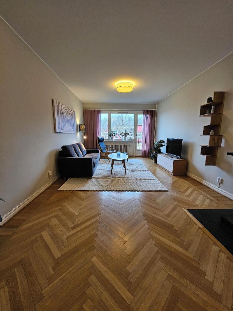 Live And Stay Lagerbring image