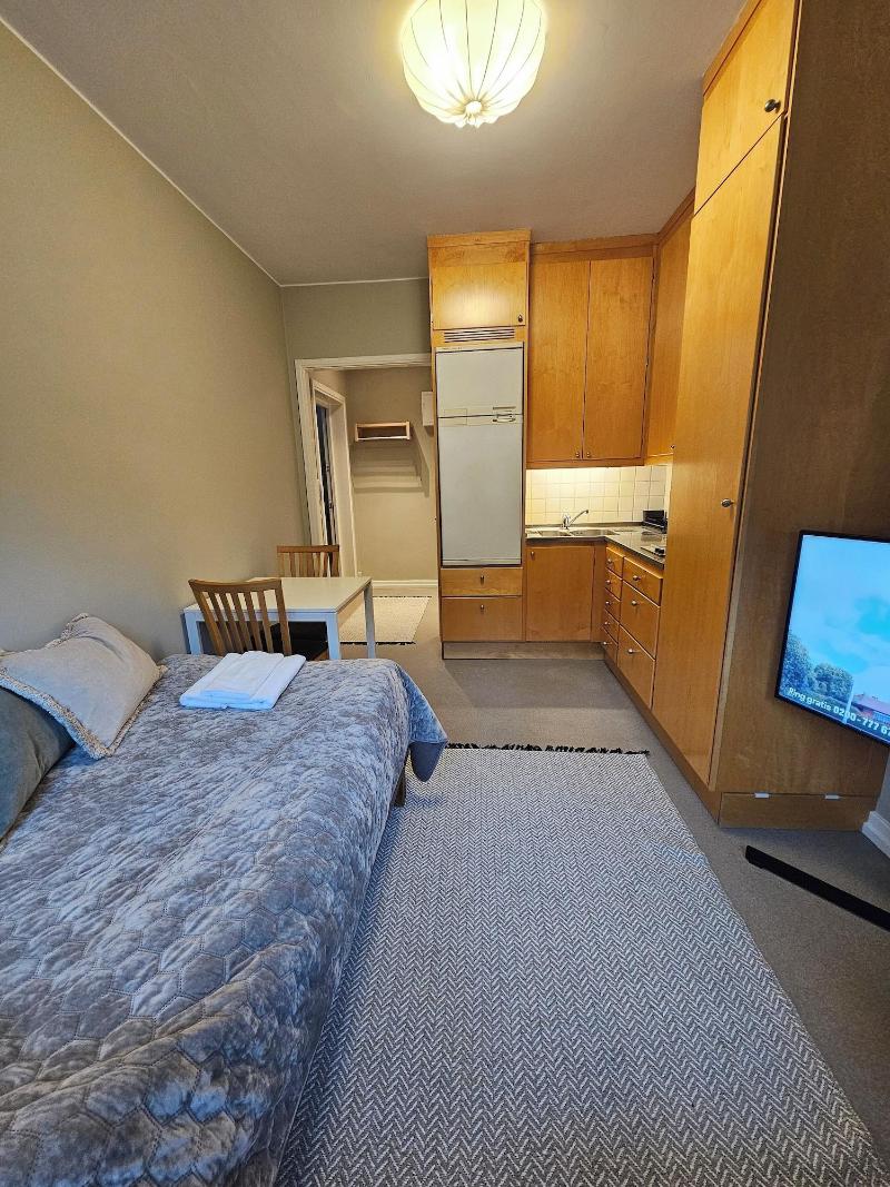 Live And Stay Lagerbring image