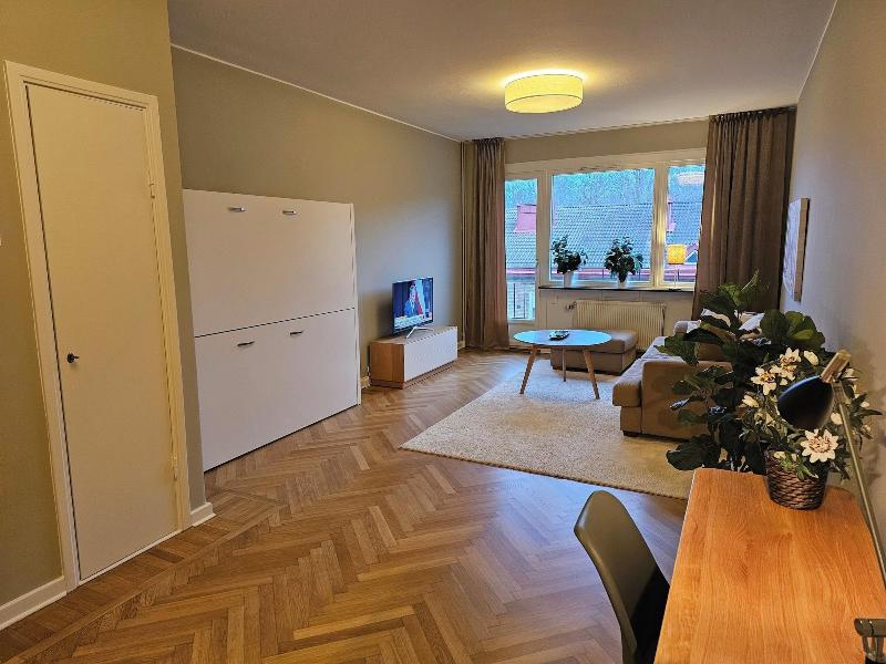 Live And Stay Lagerbring image