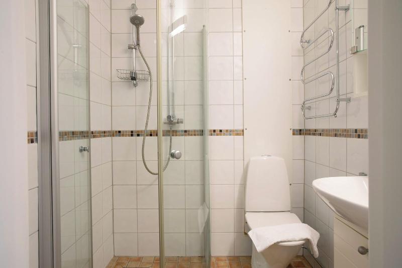 Live And Stay Lagerbring image