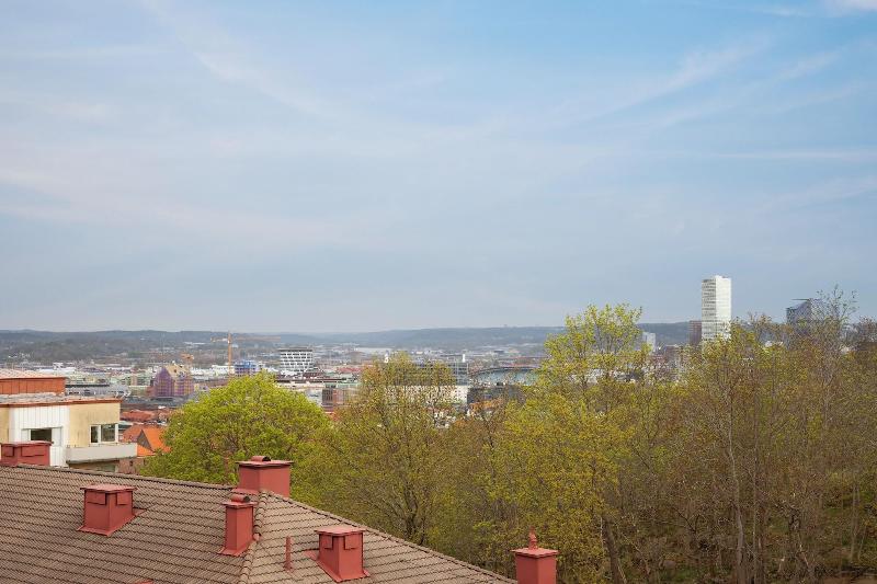 Live And Stay Lagerbring image