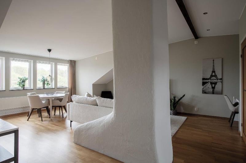Live And Stay Lagerbring image
