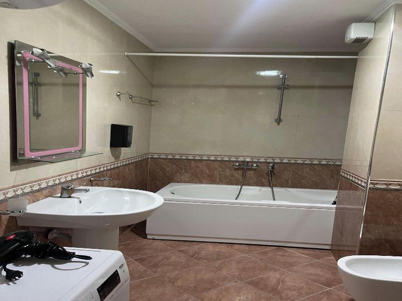 Kalpazo Home Skanderbeg Square image