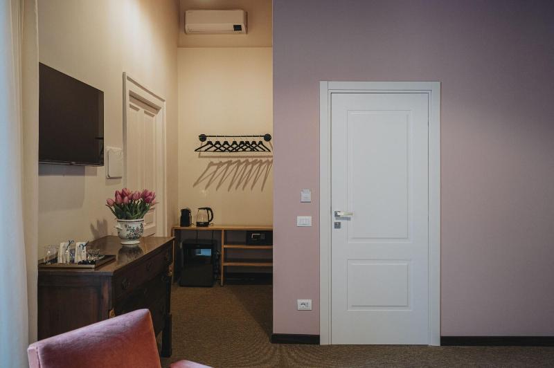 Palazzo Pandola Luxury Suites image