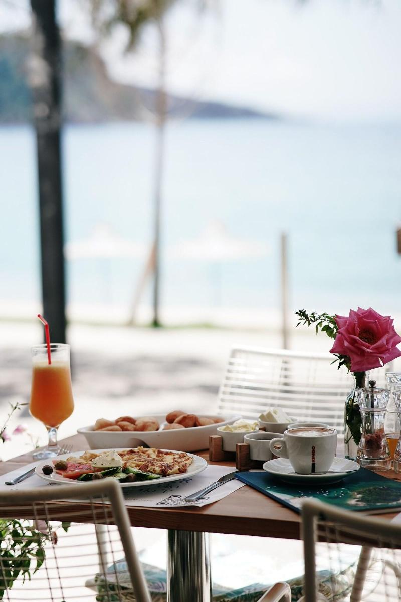 Himara 28 image