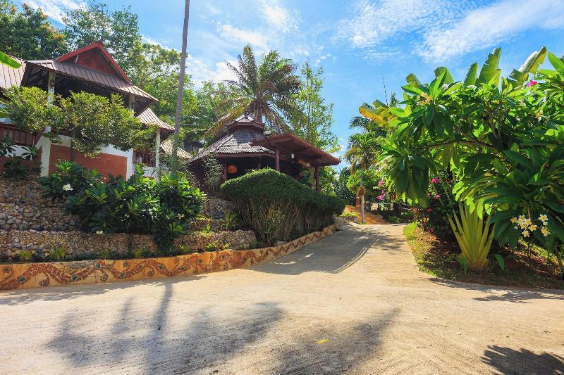 Samui Wooden Hill image