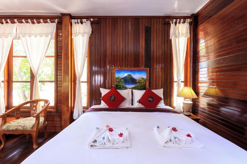 Samui Wooden Hill image