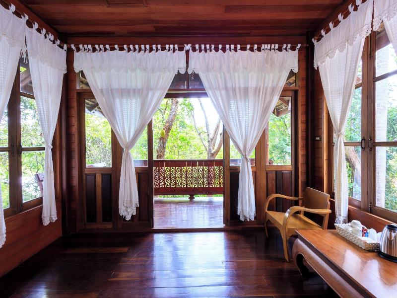Samui Wooden Hill image