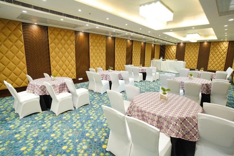 Ira By Orchid Noida image