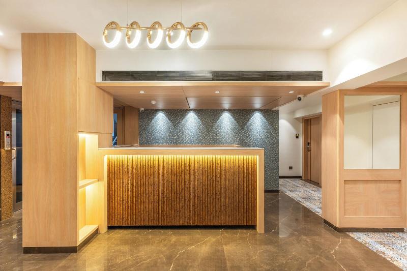 Hotel Supreme Comforts Mumbai Airport image