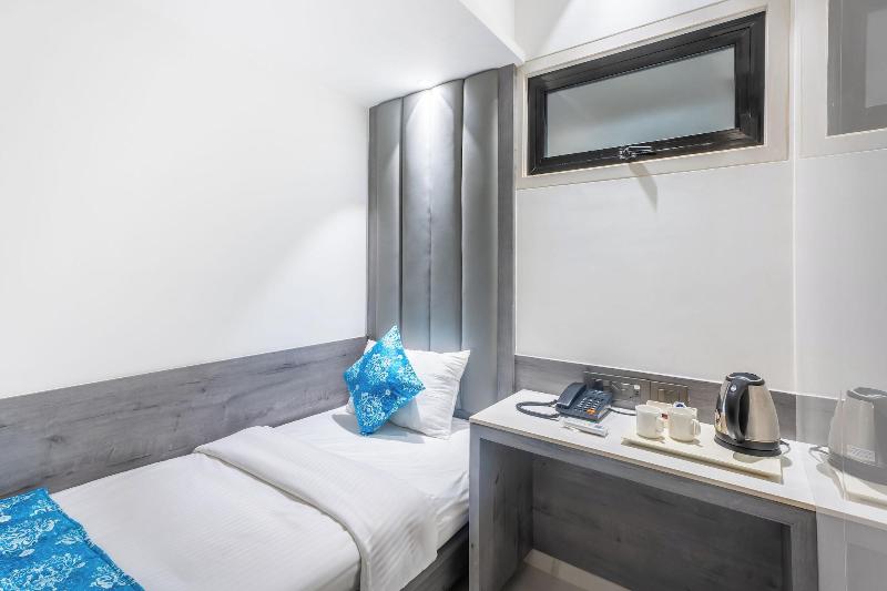 Hotel Supreme Comforts Mumbai Airport image