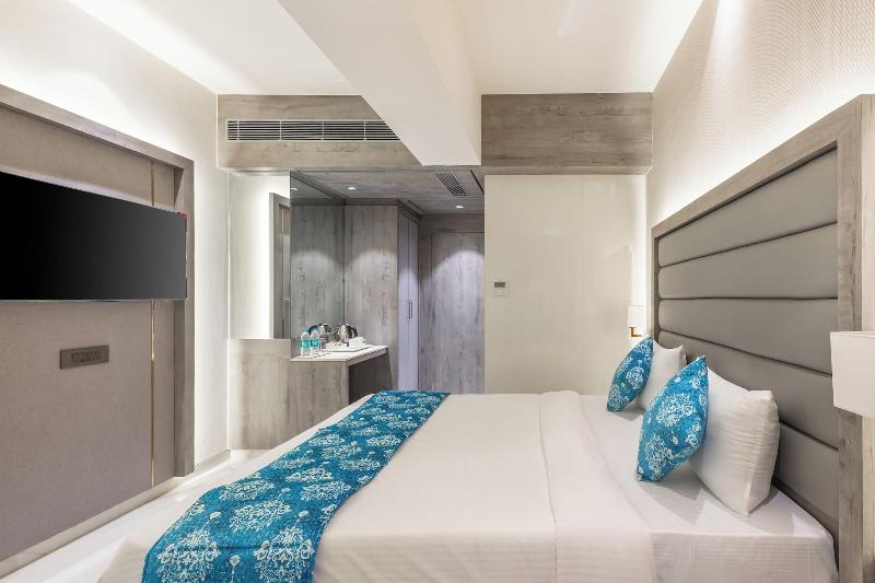 Hotel Supreme Comforts Mumbai Airport image