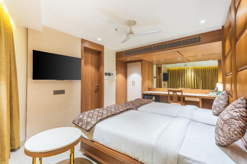 Hotel Supreme Comforts Mumbai Airport image