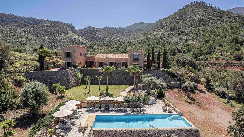 Hotel Son Bunyola image