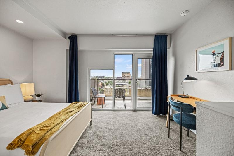 Littlefield Lofts Hosted By Placemakr 6th Street image