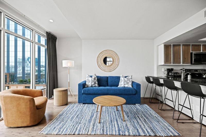 Littlefield Lofts Hosted By Placemakr 6th Street image