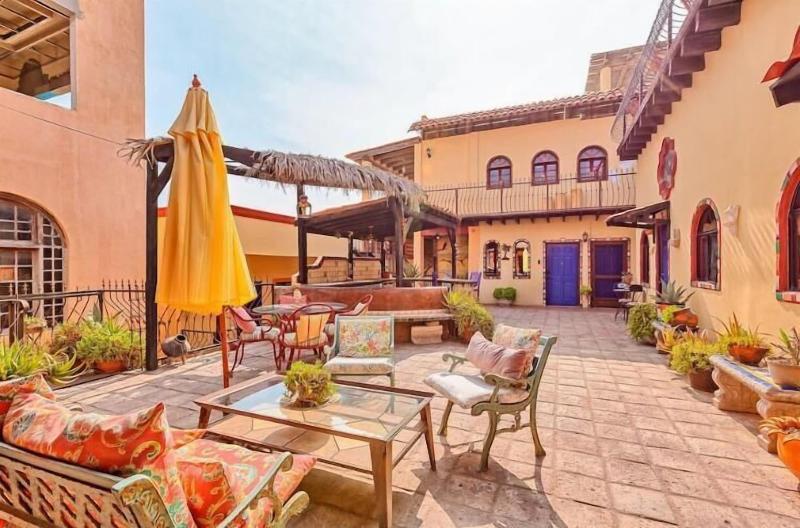 Casa Del Puerto By Rocky Host image
