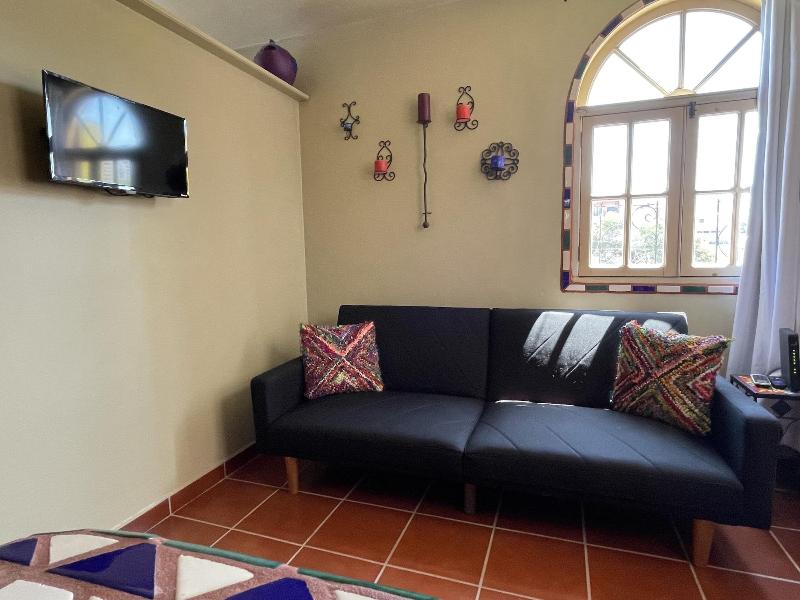 Casa Del Puerto By Rocky Host image