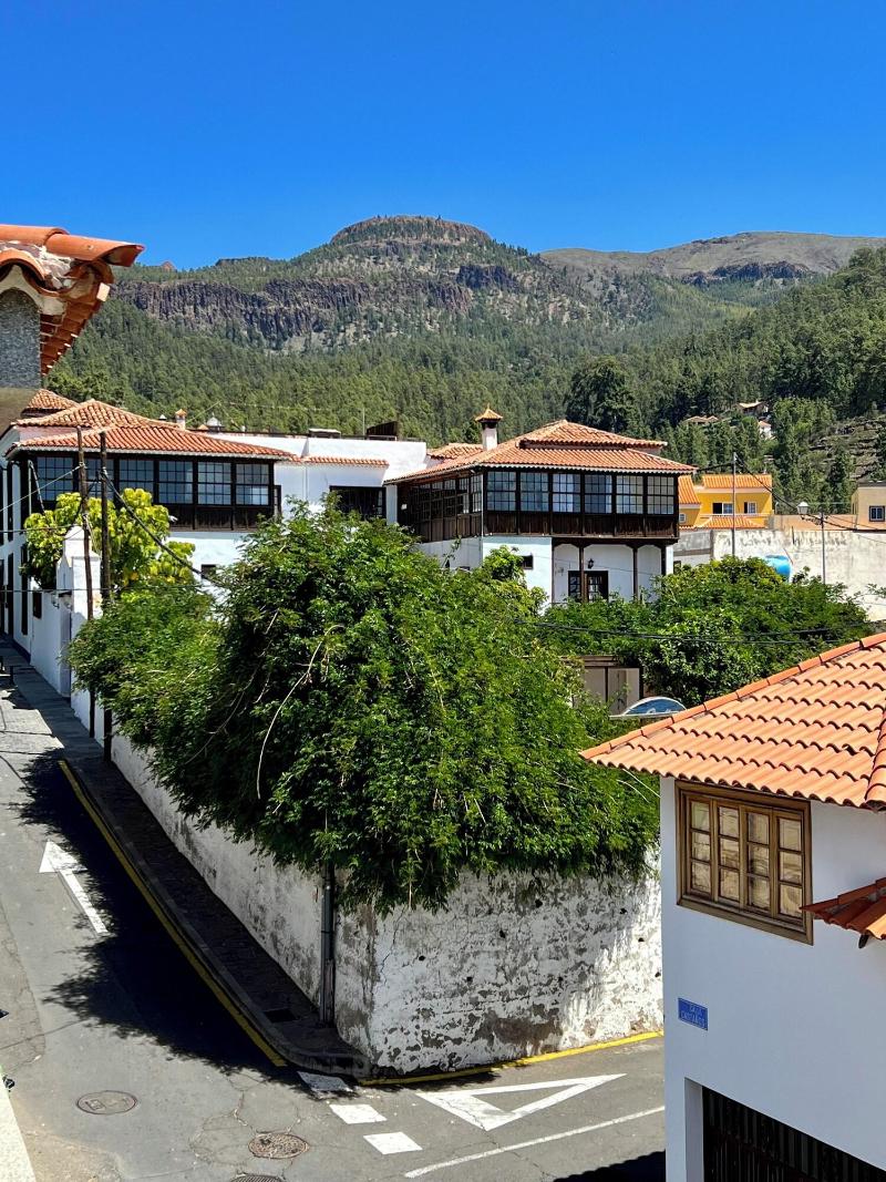 Alma Hostel