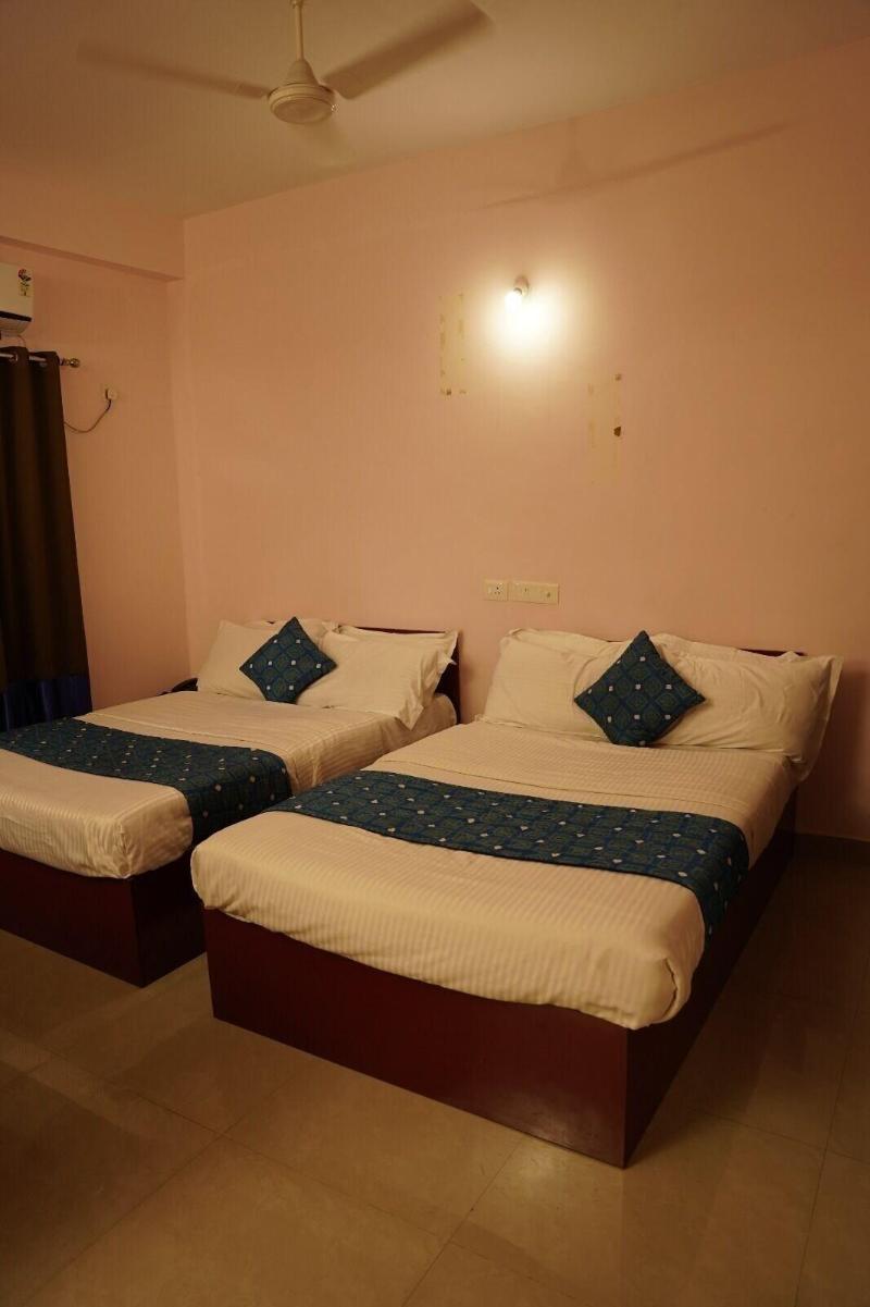 Sulthan Hotel And Restaurant image