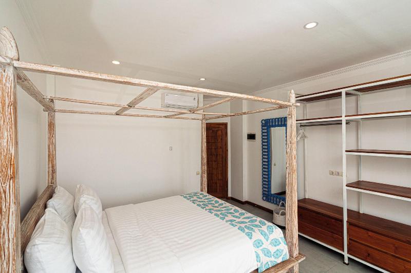 Komodo Suites Downtown image